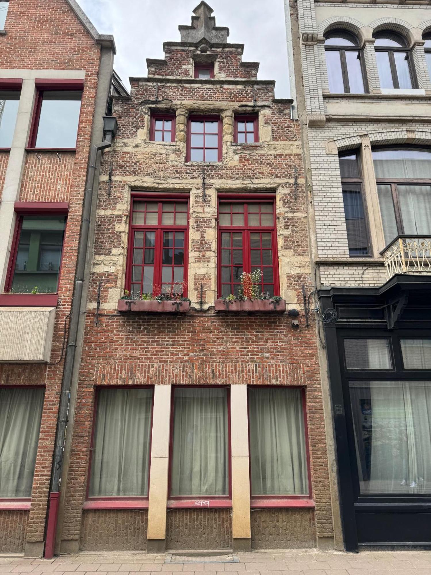 Garden Loft In City Center Meir 1Fl Антверпен Экстерьер фото