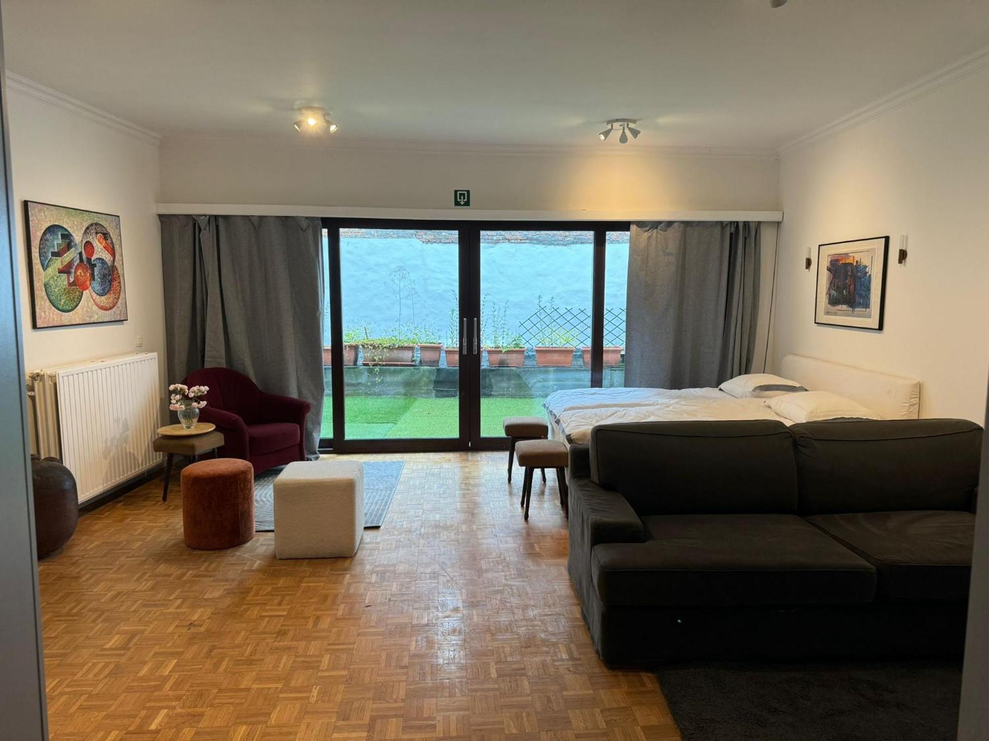 Garden Loft In City Center Meir 1Fl Антверпен Экстерьер фото