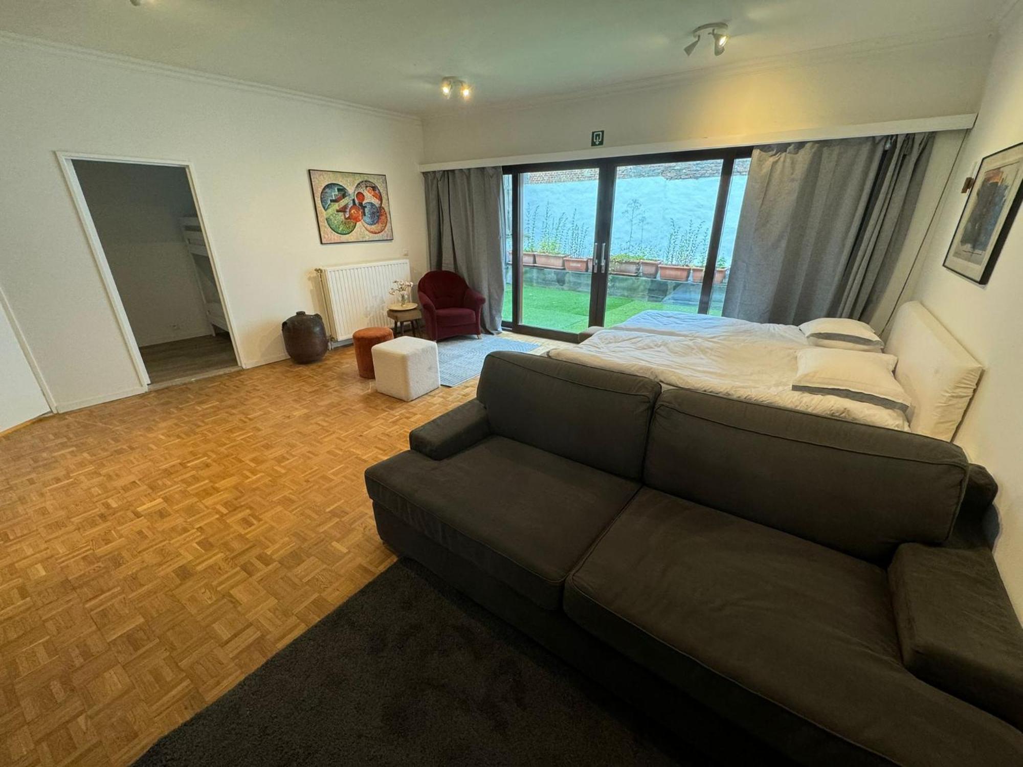 Garden Loft In City Center Meir 1Fl Антверпен Экстерьер фото